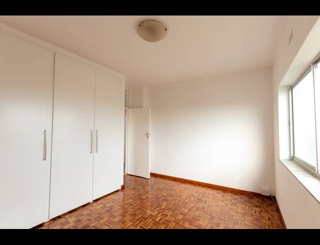 3 BEDROOM APARTMENT TO LET IN TABLE VIEW
